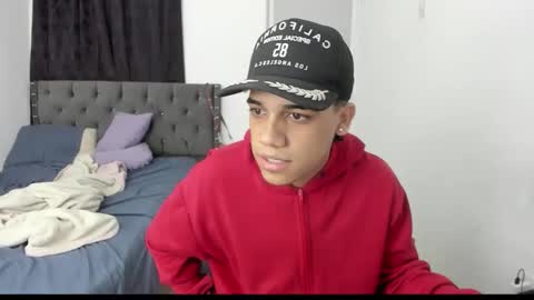 Snapshot of dick_master17 chatting on 12-17-25, 06:30 dick online show from 12-17-25, 06:30