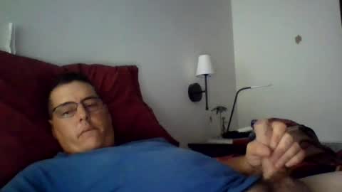 Snapshot of dickcashflow chatting on 07-15-26, 05:45 dickcashflow online show from 07-15-26, 05:45