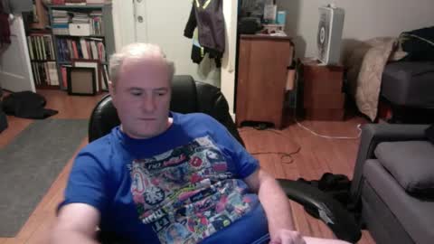 Snapshot of dickflasher5 chatting on 12-10-24, 03:52 Richard Fleischer online show from 12-10-24, 03:52