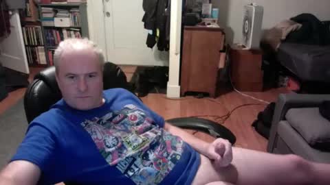 Snapshot of dickflasher5 chatting on 12-11-24, 02:41 Richard Fleischer online show from 12-11-24, 02:41