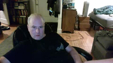 Snapshot of dickflasher5 chatting on 01-04-25, 05:48 Richard Fleischer online show from 01-04-25, 05:48