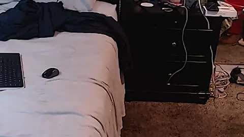 Snapshot of dickgiggler chatting on 02-11-25, 08:48 Sparkx online show from 02-11-25, 08:48