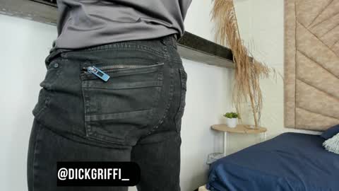 Dick Griffith online show from 01-10-25, 11:43