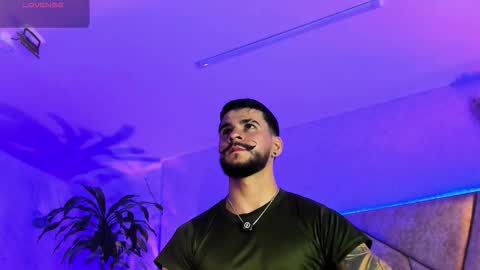 Dick Griffith online show from 09-25-25, 01:15