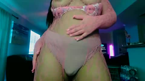 Snapshot of dickmonsta69 chatting on 12-09-24, 08:44 mistressjazmin online show from 12-09-24, 08:44