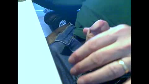 Snapshot of didsm20 chatting on 10-10-25, 01:54 MJ online show from 10-10-25, 01:54