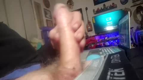 Dug 53 online show from 11-23-25, 05:18