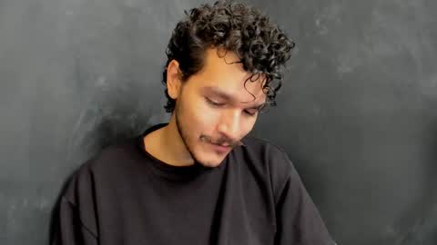 diemond_latinx98 online show from 01-15-26, 06:22