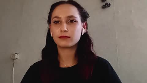 Snapshot of dierdregennings chatting on 02-21-26, 05:58 Sofa online show from 02-21-26, 05:58