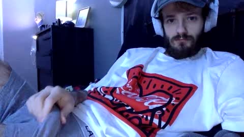 Snapshot of digbicknik chatting on 01-31-25, 06:35 digbicknik online show from 01-31-25, 06:35