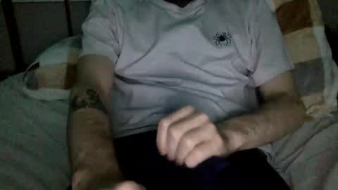 Snapshot of digbicknik chatting on 02-10-25, 05:25 digbicknik online show from 02-10-25, 05:25