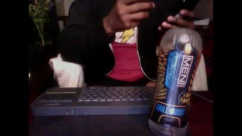 Snapshot of digitalpimpn chatting on 01-07-26, 10:40 The Digital Pimp.... online show from 01-07-26, 10:40