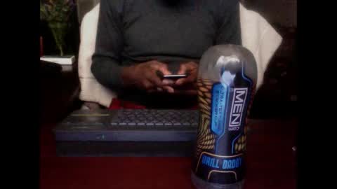 Snapshot of digitalpimpn chatting on 01-11-26, 11:48 The Digital Pimp.... online show from 01-11-26, 11:48