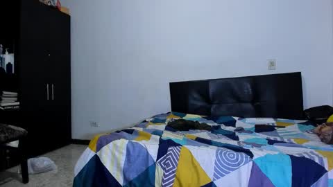 Snapshot of diiego_xxx chatting on 02-10-26, 04:33 diiego_xxx online show from 02-10-26, 04:33