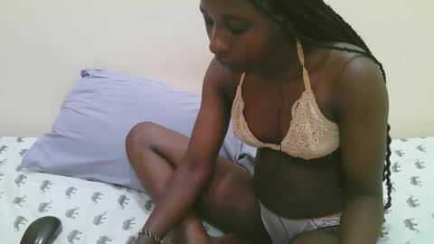 Dijah online show from 10-20-25, 02:34