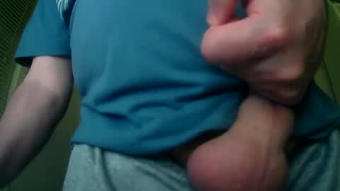 Snapshot of diki3333333333 chatting on 01-03-25, 12:19 Nick online show from 01-03-25, 12:19