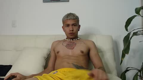 dilanxxx8888 online show from 11-14-25, 03:49