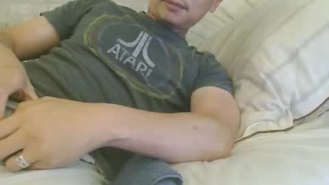 Snapshot of dildobandit213 chatting on 10-17-25, 10:01 dildobandit online show from 10-17-25, 10:01