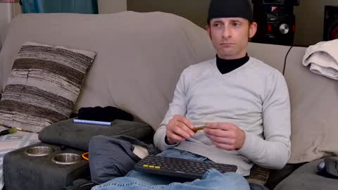 Snapshot of dilldough405 chatting on 12-26-24, 12:14 Dilldough405 online show from 12-26-24, 12:14