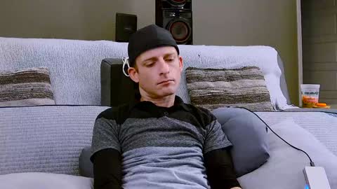 Snapshot of dilldough405 chatting on 02-06-25, 05:51 Dilldough405 online show from 02-06-25, 05:51