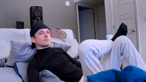 Snapshot of dilldough405 chatting on 02-12-25, 04:11 Dilldough405 online show from 02-12-25, 04:11