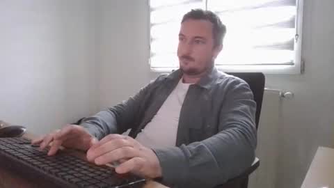 dim623 online show from 10-10-25, 10:25