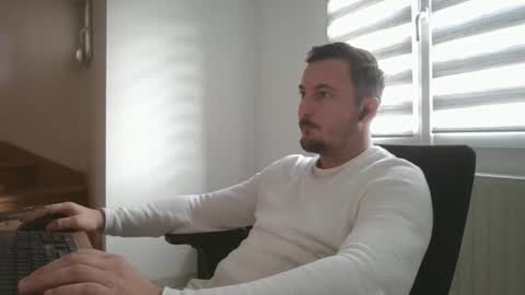 dim623 online show from 10-22-25, 08:58