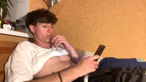 Snapshot of dimamozaev400 chatting on 09-25-25, 09:07 Dima online show from 09-25-25, 09:07