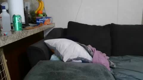 Snapshot of dimepiecexxx chatting on 11-07-25, 09:31 Sofie online show from 11-07-25, 09:31