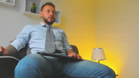 Snapshot of dimitri_master chatting on 09-16-25, 10:11 Angel Dimitri online show from 09-16-25, 10:11