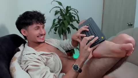 Snapshot of dimitri_targaryen chatting on 02-21-25, 07:56 Fabian online show from 02-21-25, 07:56