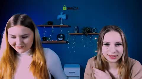 dina_bloom online show from 01-15-26, 09:36