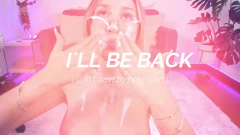 Snapshot of dina_ride chatting on 12-06-24, 12:27 online show from 12-06-24, 12:27