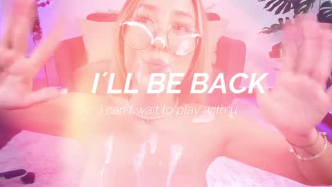 Snapshot of dina_ride chatting on 01-16-25, 03:35 online show from 01-16-25, 03:35