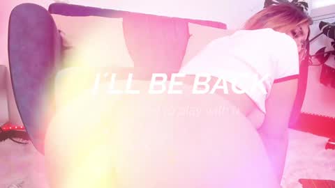 Snapshot of dina_ride chatting on 02-05-25, 12:38 online show from 02-05-25, 12:38