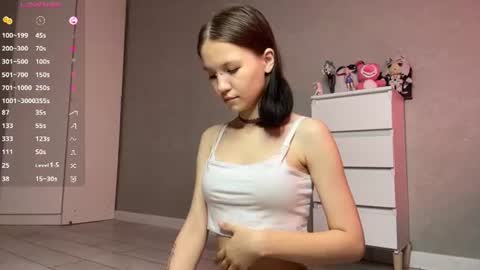 Amelia online show from 07-16-26, 11:05