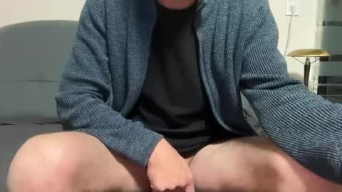 dinnerout1111 online show from 12-21-25, 06:42