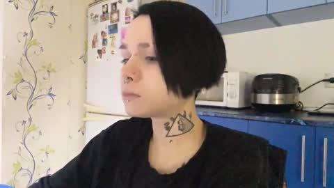 Cate online show from 10-15-25, 08:31