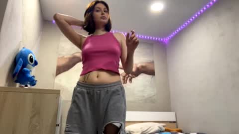 Snapshot of dionnapostell chatting on 01-15-26, 02:21 Aria online show from 01-15-26, 02:21