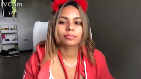 diosadeluniverso_ online show from 10-31-25, 06:20