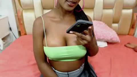 diosaxsexy1 online show from 02-25-25, 11:11