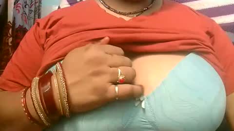 Snapshot of dipa2345 chatting on 10-12-25, 04:50 dipa2345 online show from 10-12-25, 04:50