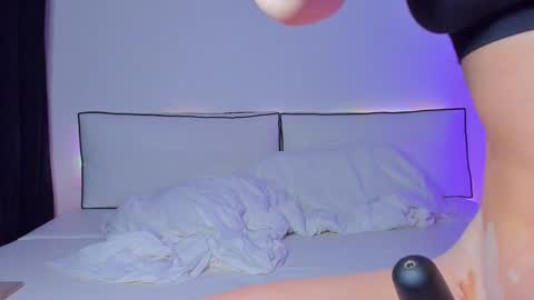 Snapshot of diroill chatting on 01-30-25, 06:54 Hailey online show from 01-30-25, 06:54