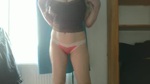 Shelly online show from 09-21-25, 10:39