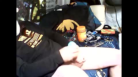 Snapshot of dirtmcgirt82 chatting on 12-31-24, 04:27 dirtmcgirt82 online show from 12-31-24, 04:27