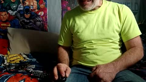 Snapshot of dirtmcgirt82 chatting on 01-29-25, 03:47 dirtmcgirt82 online show from 01-29-25, 03:47