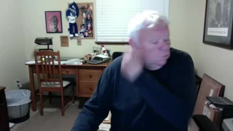 Snapshot of dirtrider195080438 chatting on 05-16-26, 02:19 dirtrider195080438 online show from 05-16-26, 02:19