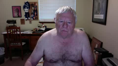 Snapshot of dirtrider195080438 chatting on 05-19-26, 03:13 dirtrider195080438 online show from 05-19-26, 03:13