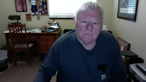 Snapshot of dirtrider195080438 chatting on 05-20-26, 05:30 dirtrider195080438 online show from 05-20-26, 05:30