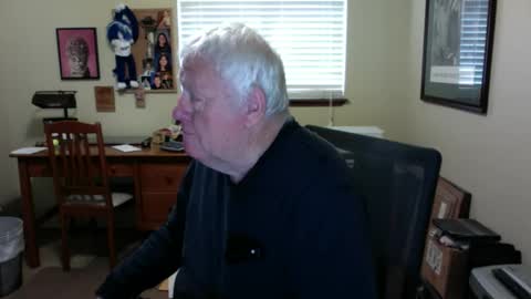 Snapshot of dirtrider195080438 chatting on 05-27-26, 02:36 dirtrider195080438 online show from 05-27-26, 02:36